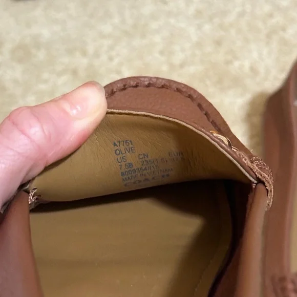 Coach Olive Pebble Grain Leather in Saddle - Picture 5 of 6